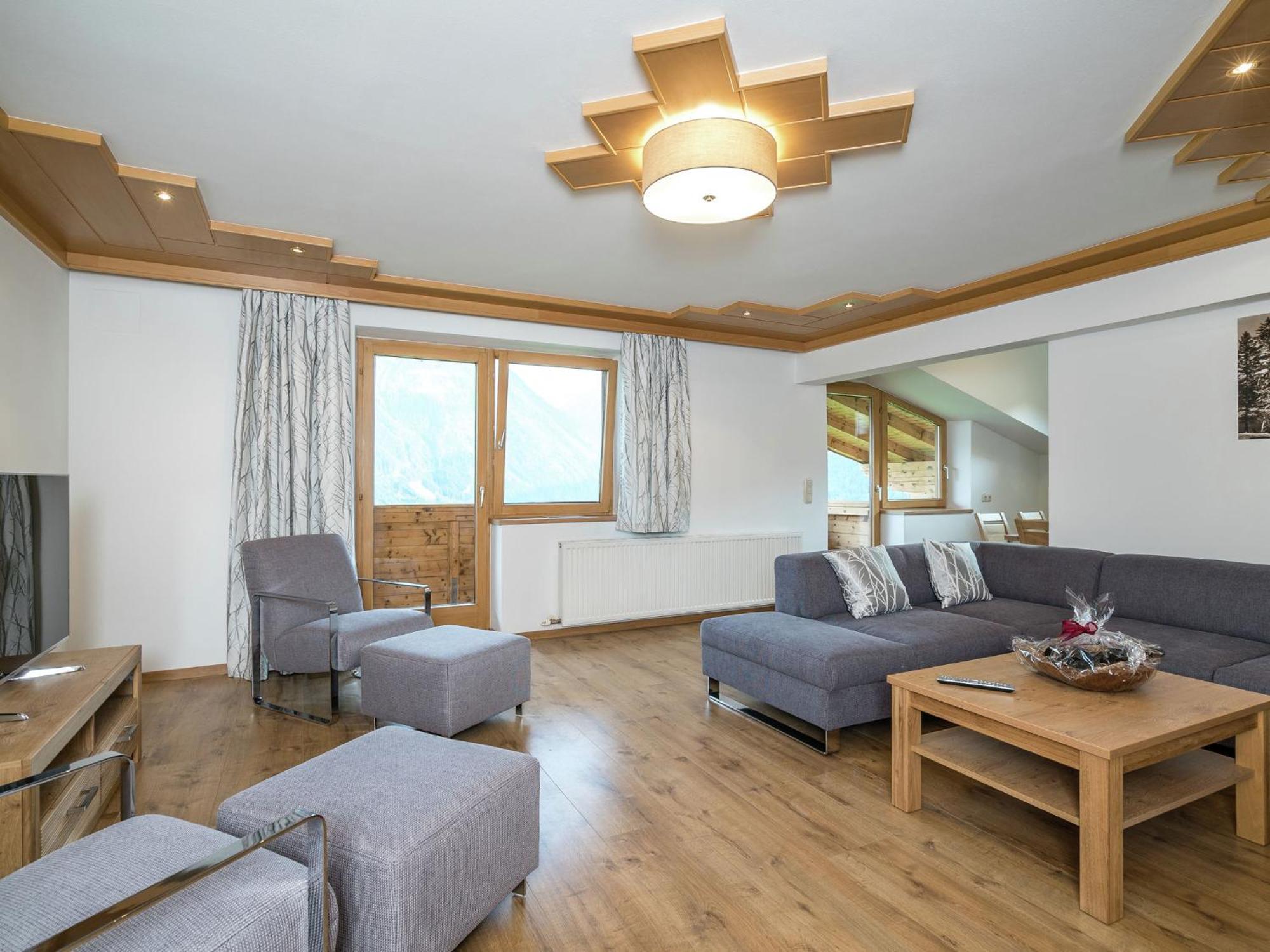 Chalet In Koenigsleiten Near Ski Area With Sauna كونيغشليتن المظهر الخارجي الصورة