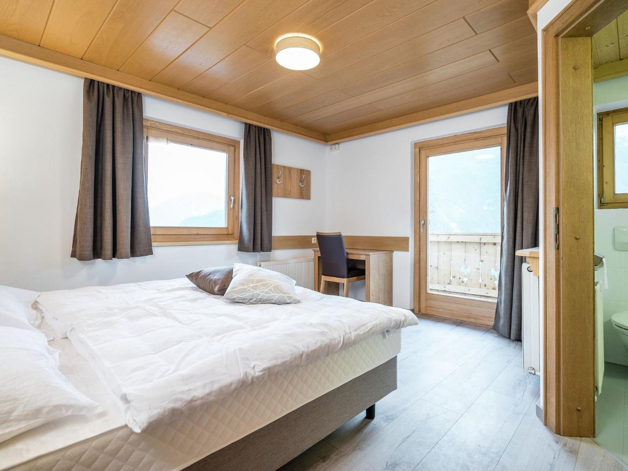 Chalet In Koenigsleiten Near Ski Area With Sauna كونيغشليتن المظهر الخارجي الصورة